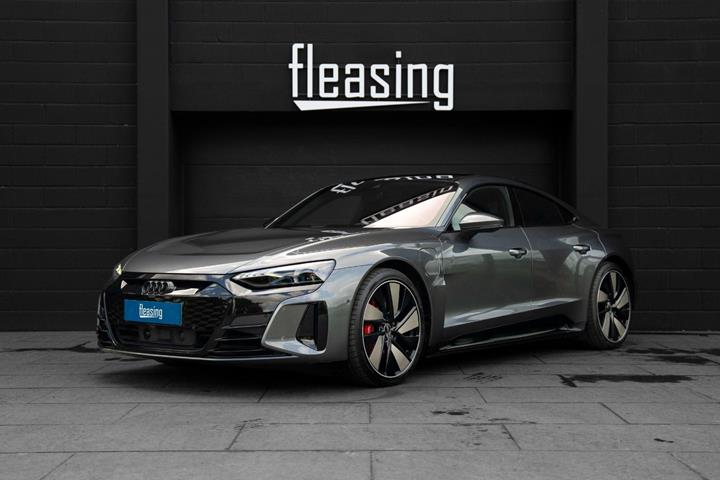 Grå Audi RS e-tron GT fra 2021