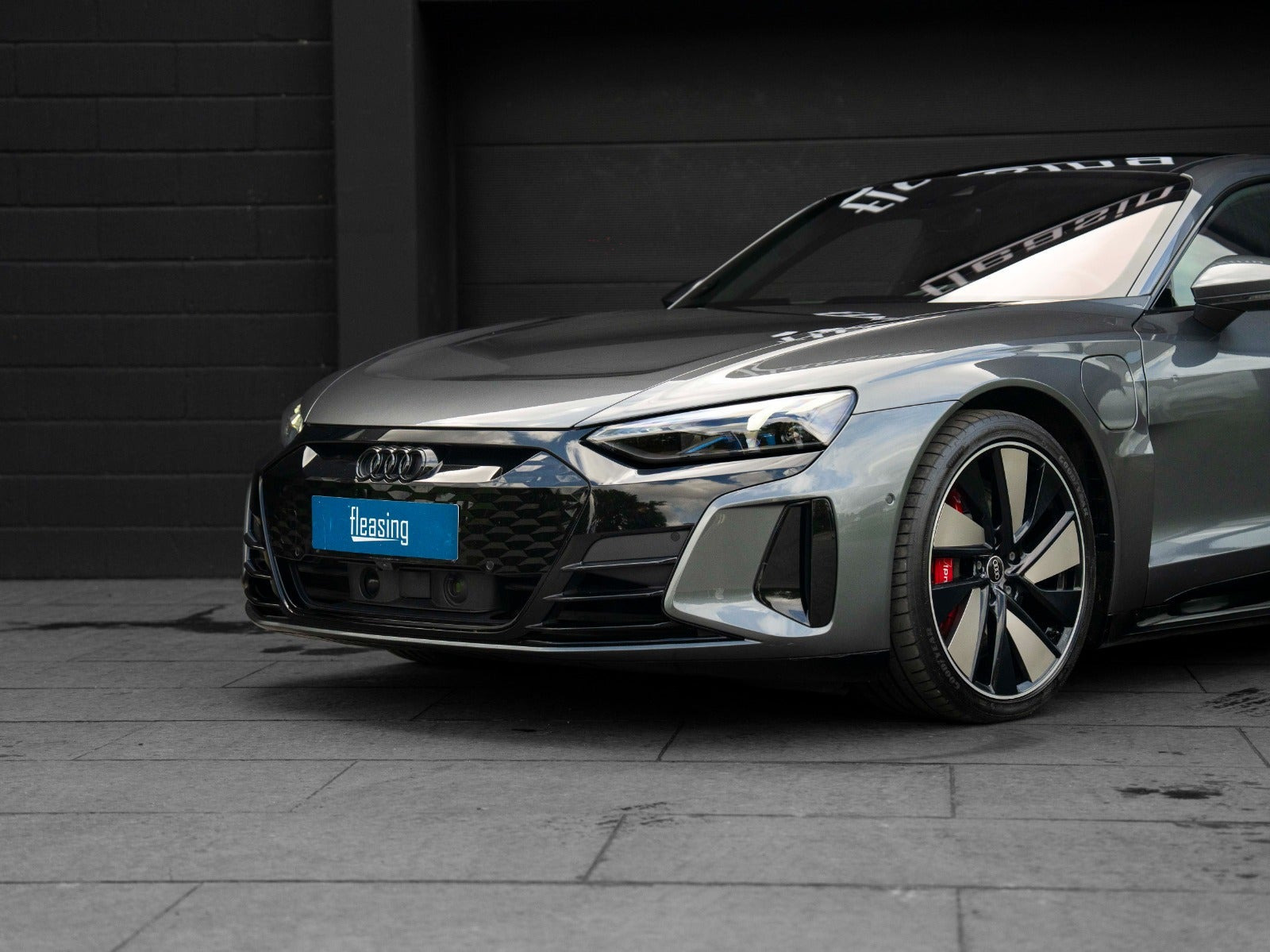 Grå Audi RS e-tron GT fra 2021