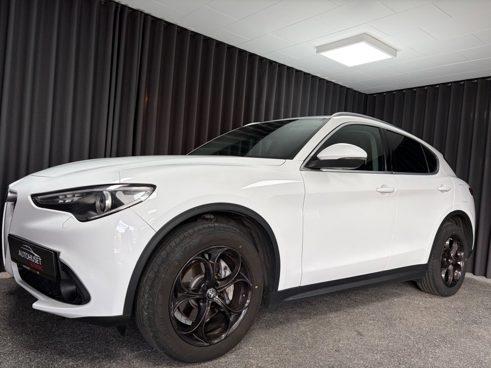 undefined Alfa Romeo Stelvio fra 2018