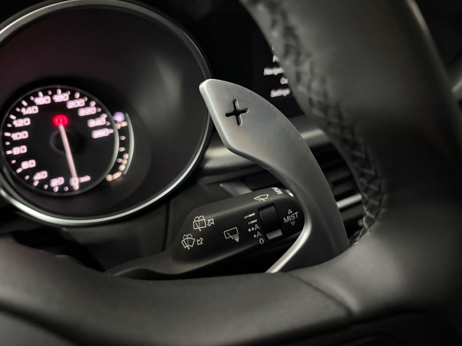 undefined Alfa Romeo Stelvio fra 2018