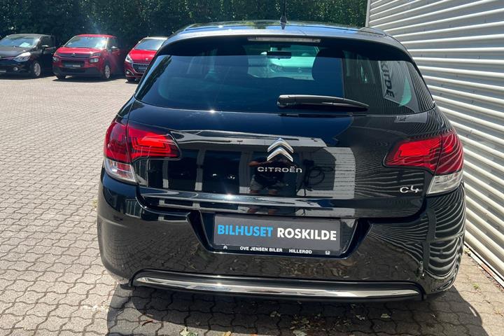 Sort Citroën C4 fra 2015