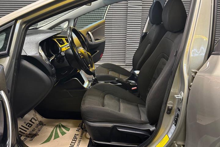 undefined Kia Ceed fra 2013