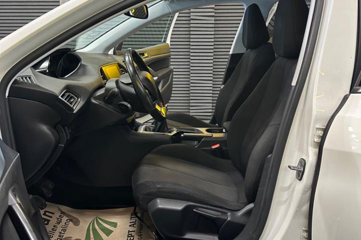 undefined Peugeot 308 fra 2014