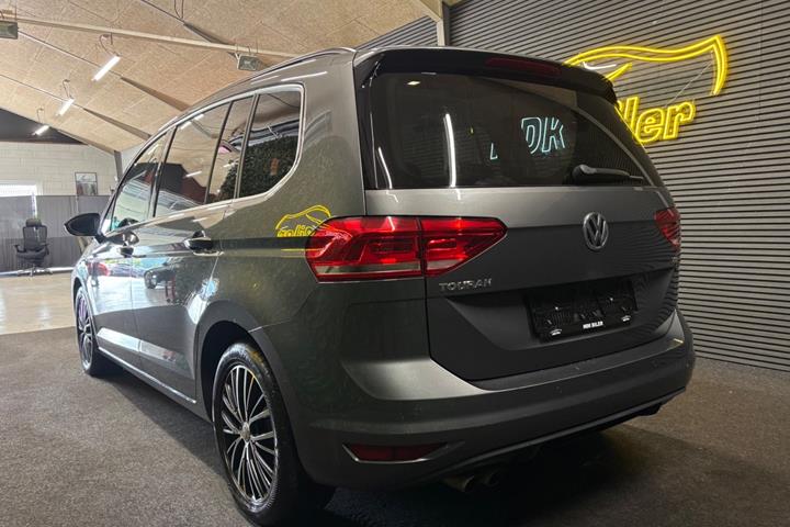 undefined VW Touran fra 2017