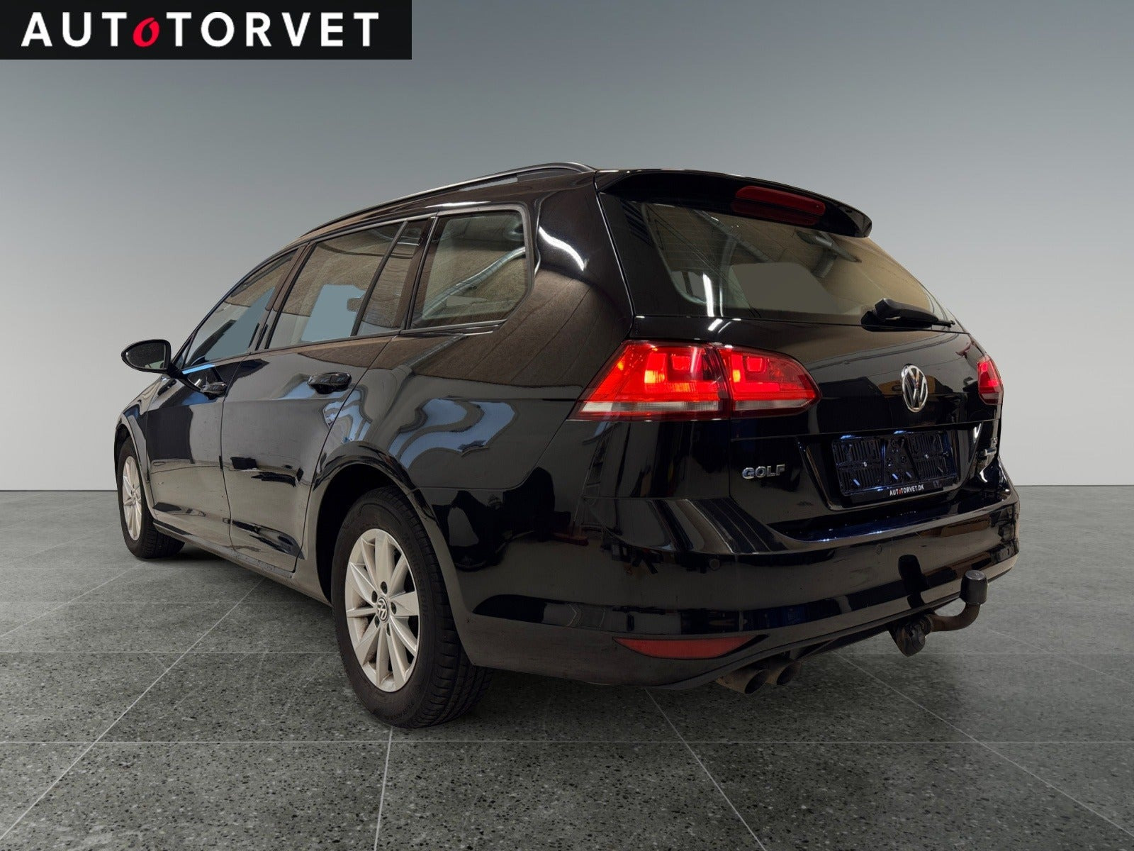 Sort VW Golf VII fra 2015