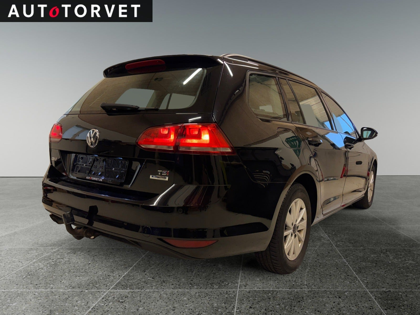 Sort VW Golf VII fra 2015