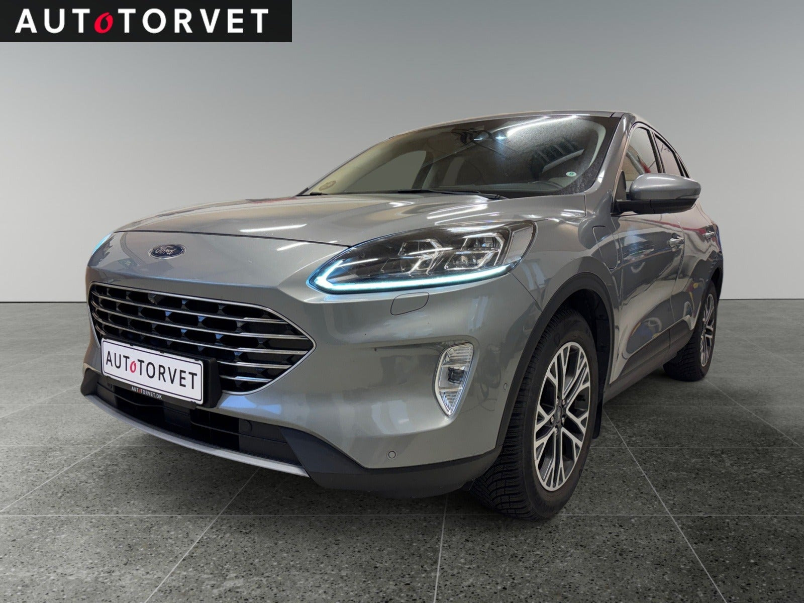 Ford Kuga 2,5 PHEV Titanium X CVT