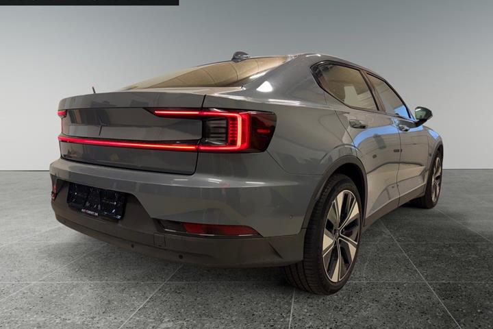 Blå Polestar 2 fra 2023