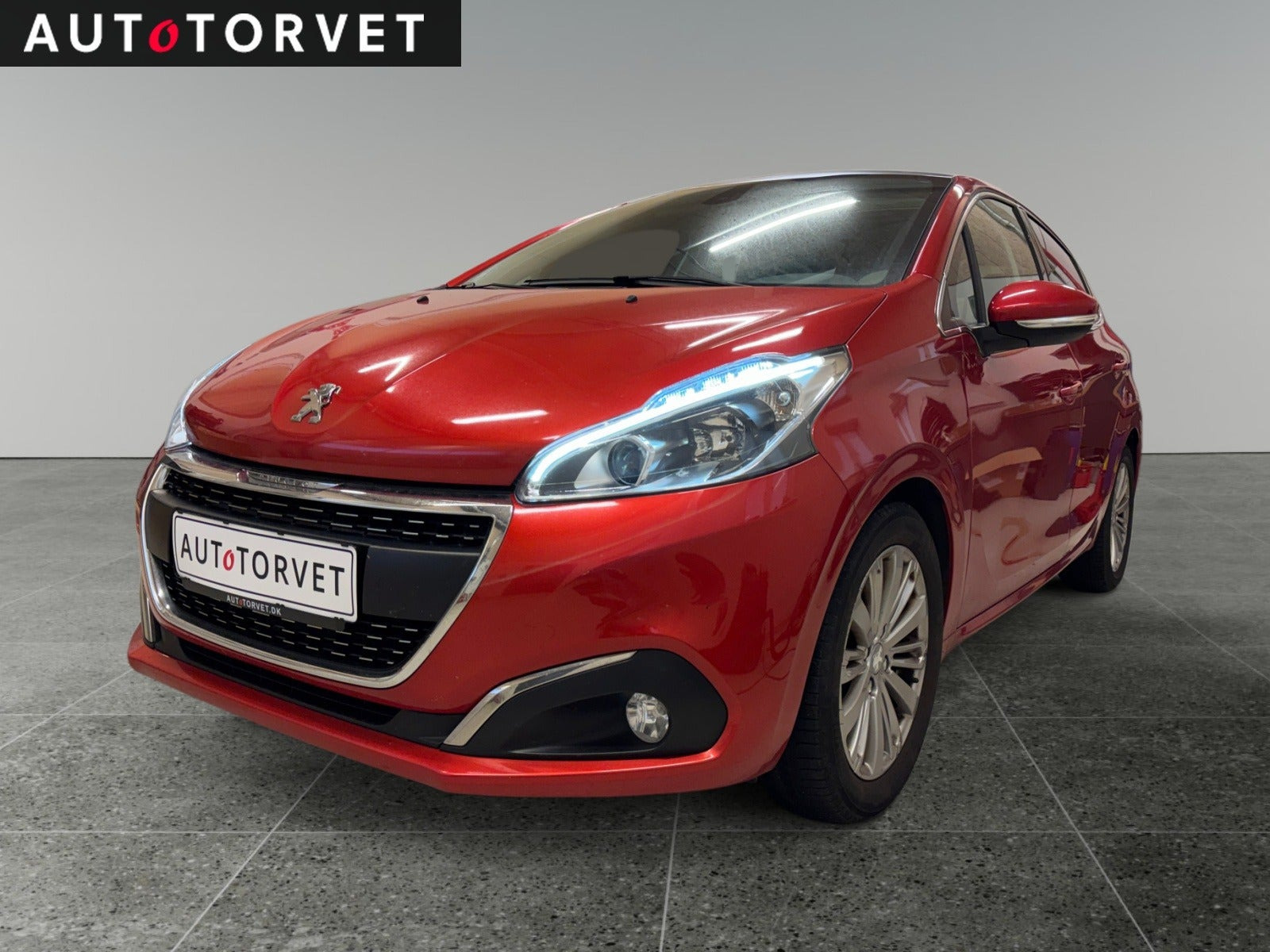 Peugeot 208 1,5 BlueHDi 100 Allure Sky