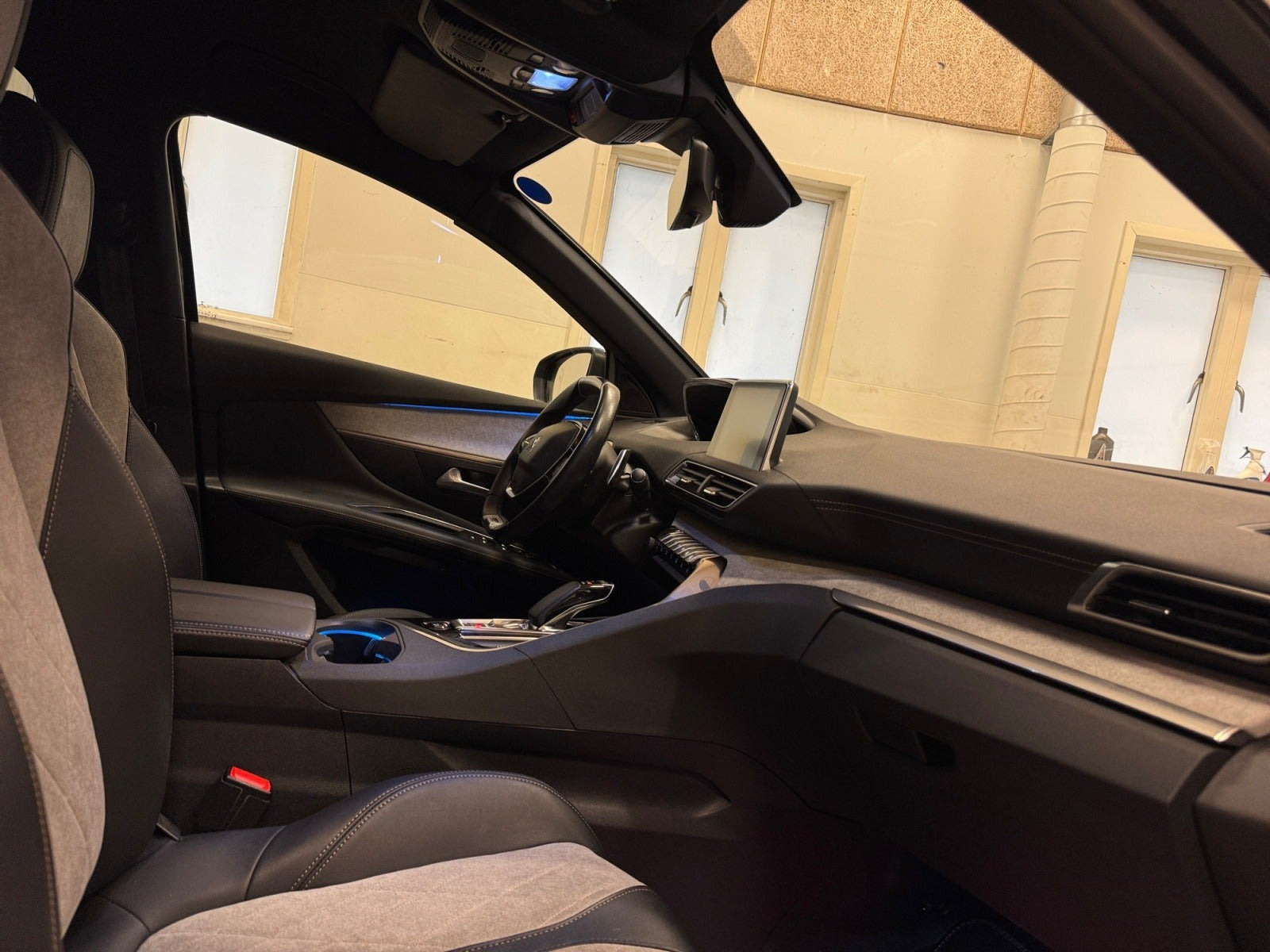 Sort Peugeot 3008 fra 2020
