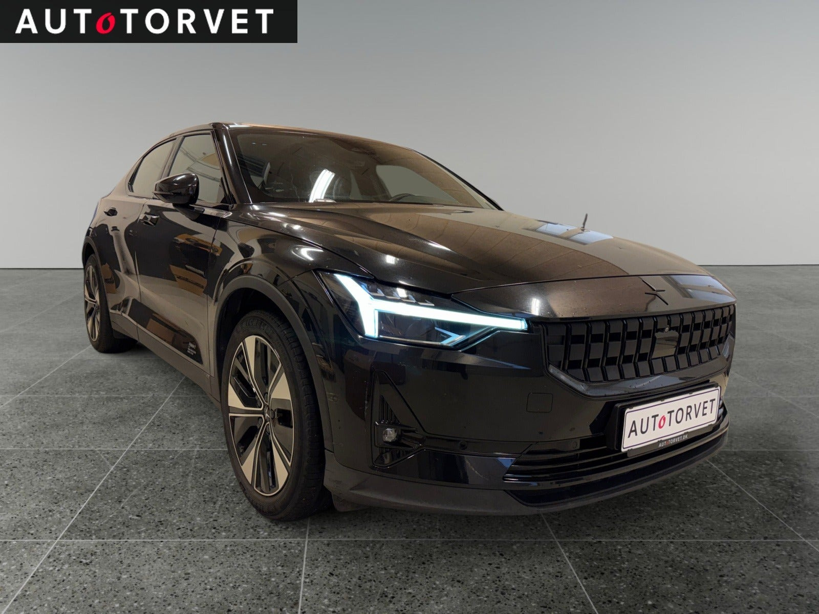 Sort Polestar 2 fra 2023