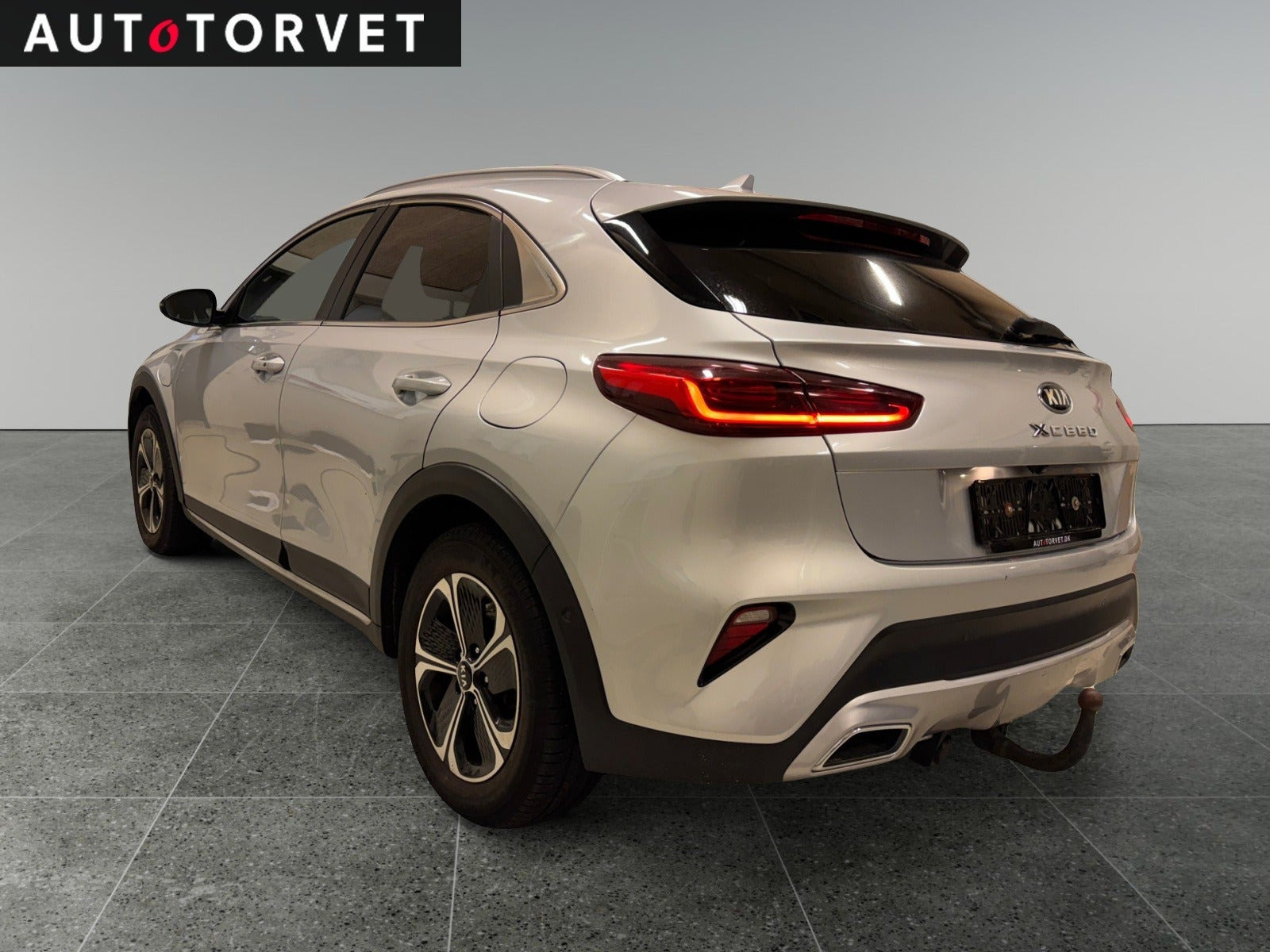Sølv Kia XCeed fra 2020