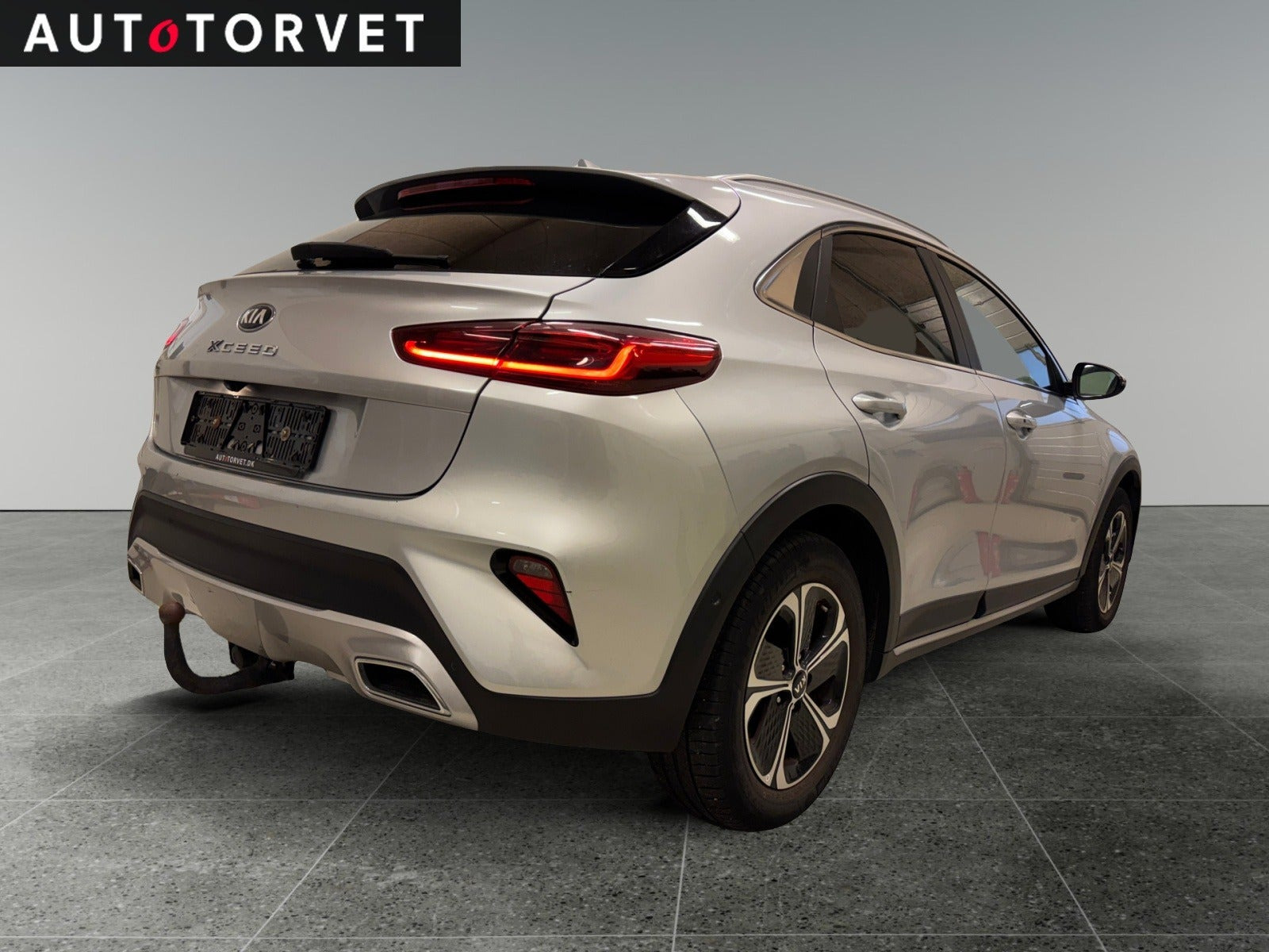 Sølv Kia XCeed fra 2020