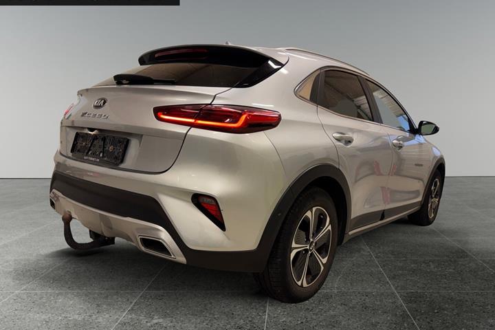 Sølv Kia XCeed fra 2020