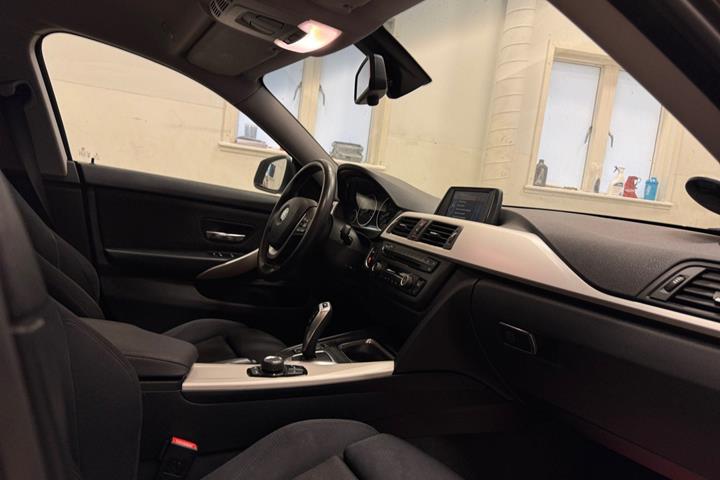 Sølv BMW 420d fra 2015