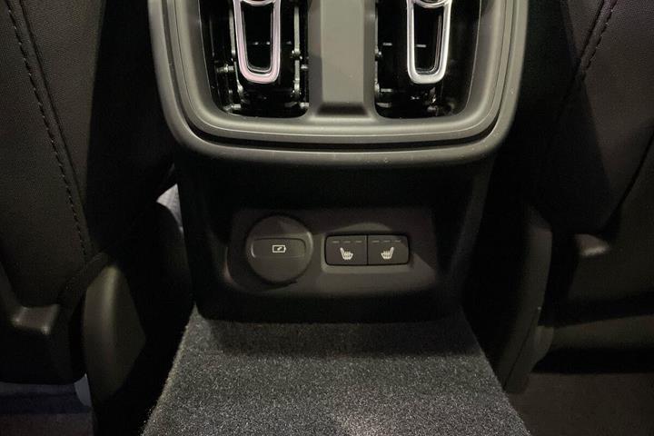 Hvid Polestar 2 fra 2024