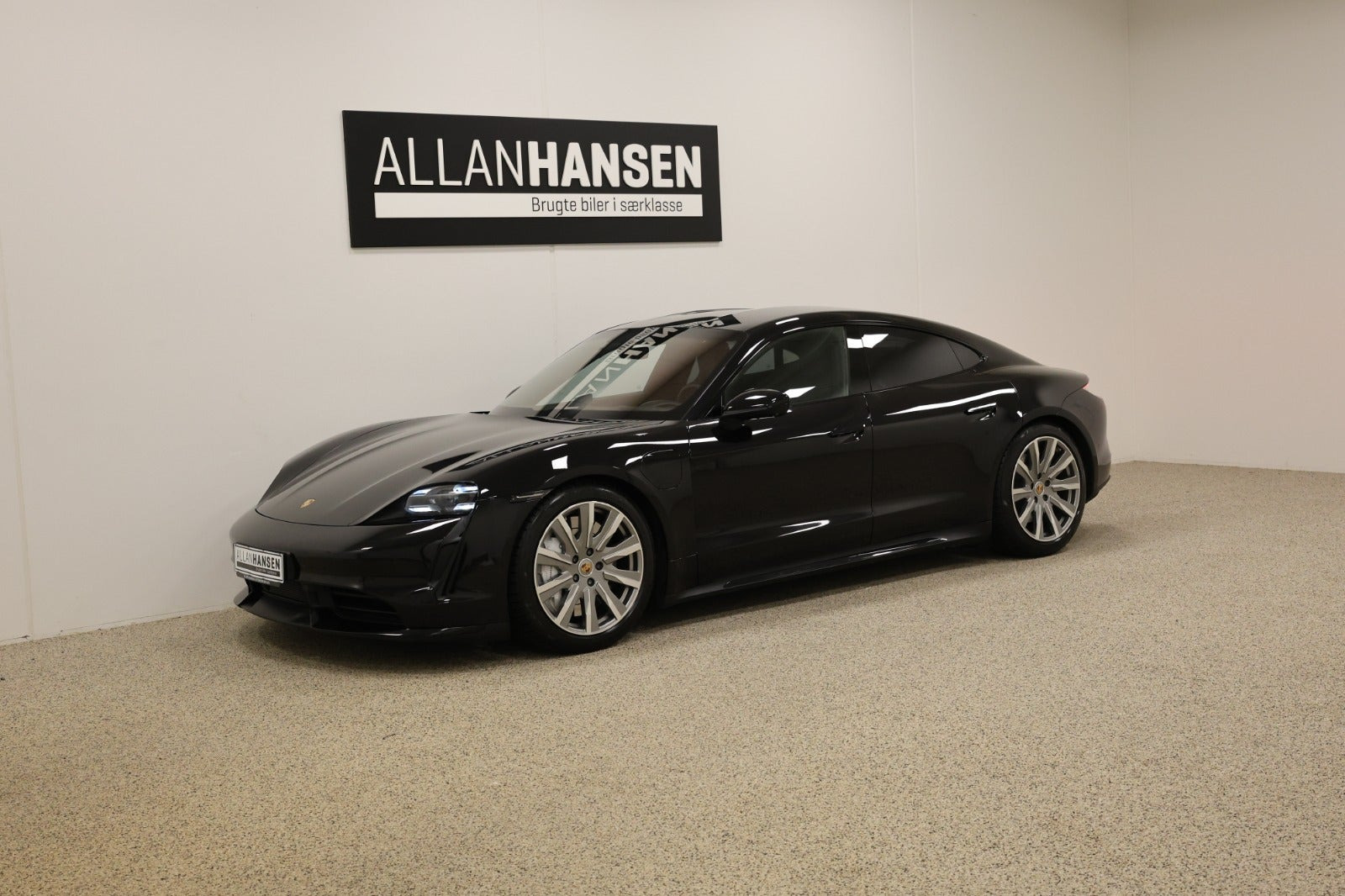 Porsche Taycan Turbo Performance+