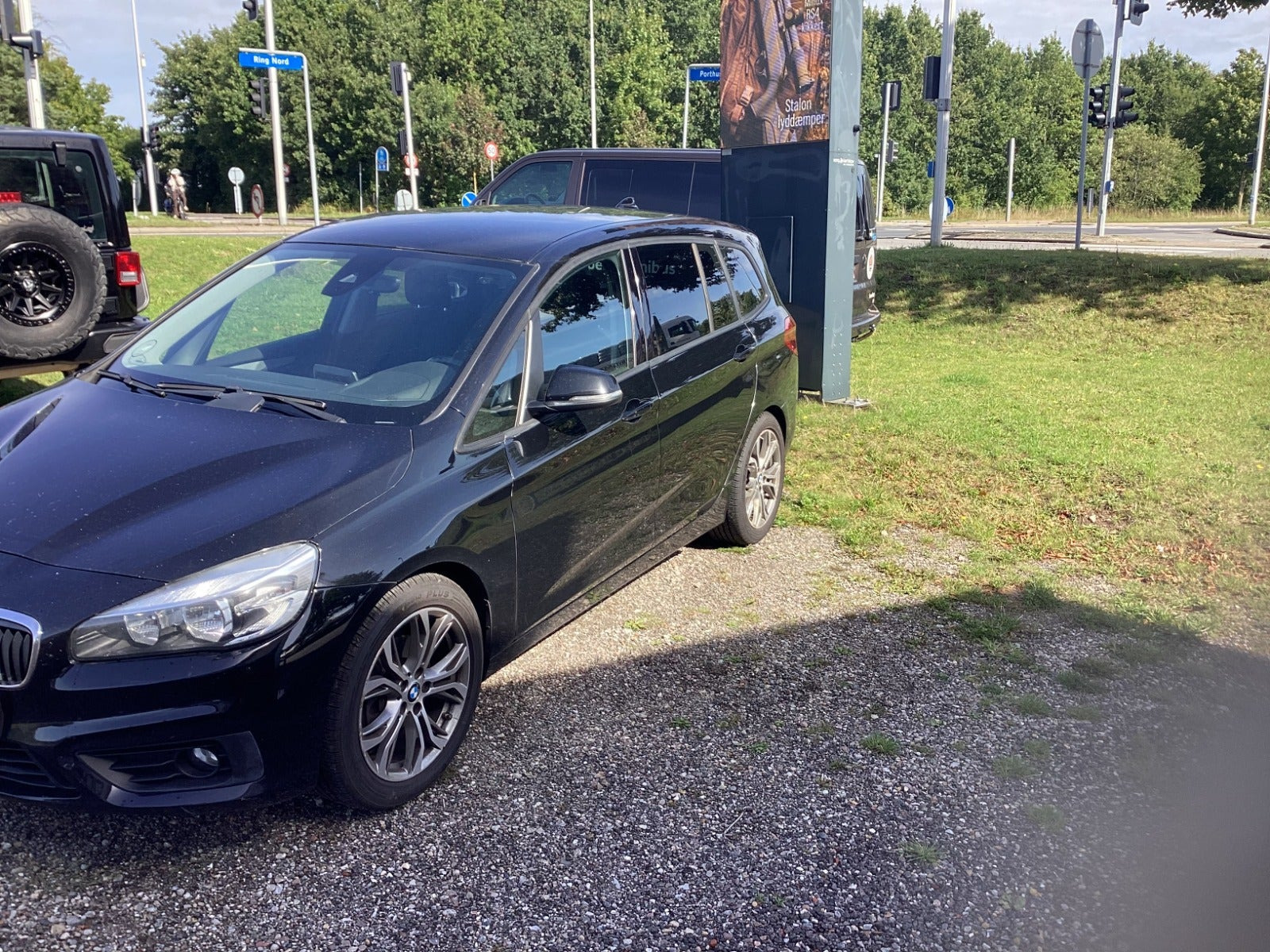 undefined BMW 218d fra 2016
