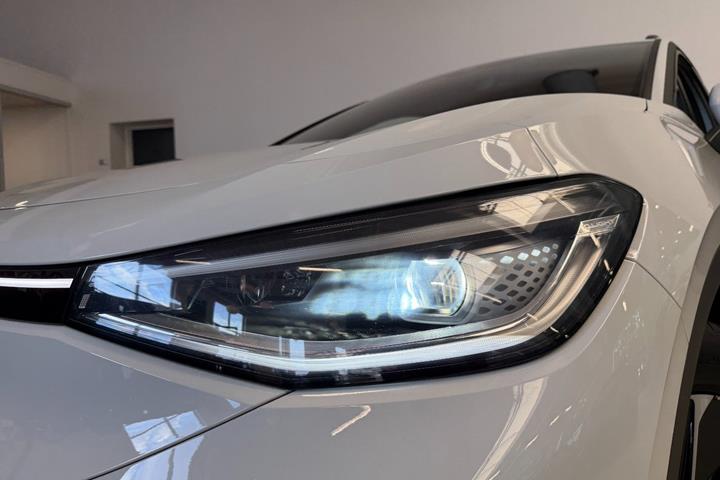 Hvid VW ID.4 fra 2024