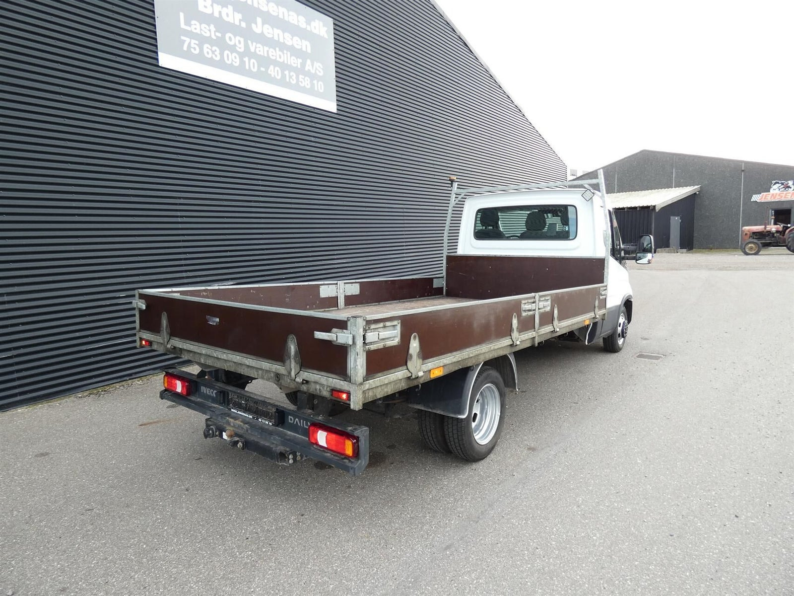 Hvid Iveco Daily fra 2023