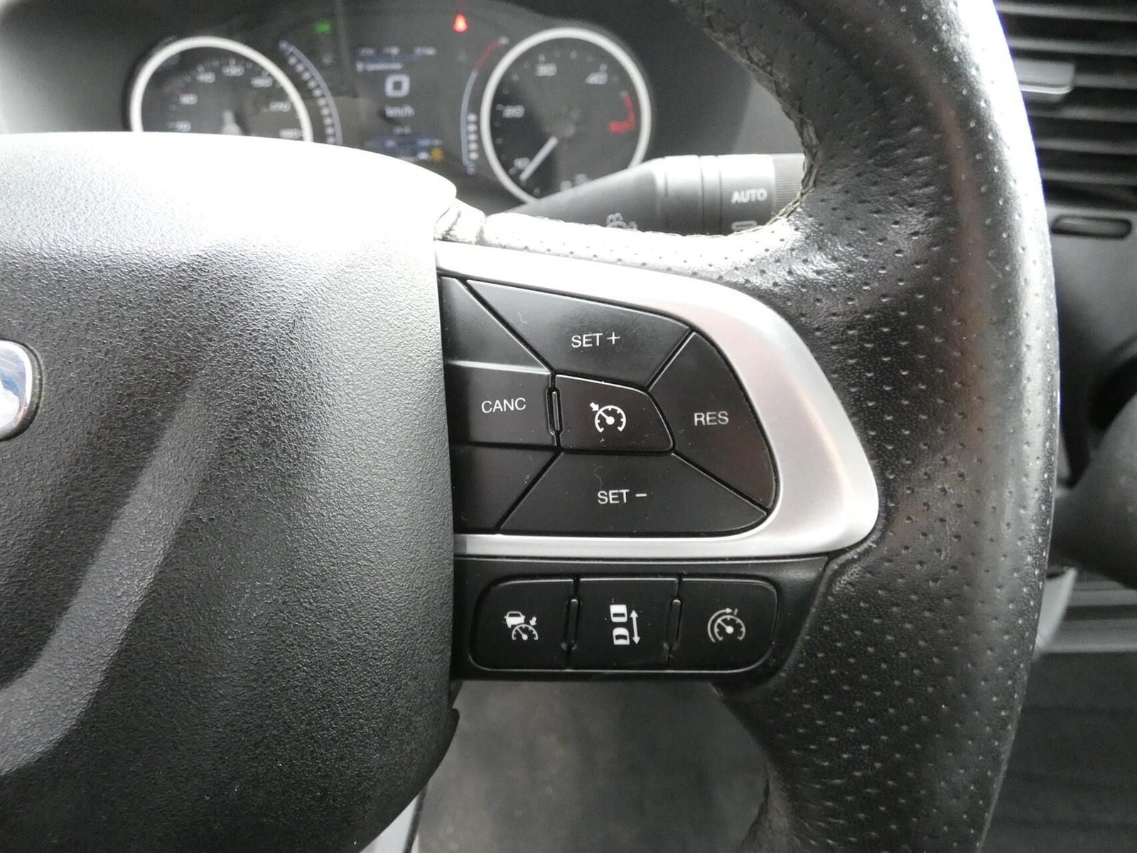 Hvid Iveco Daily fra 2023