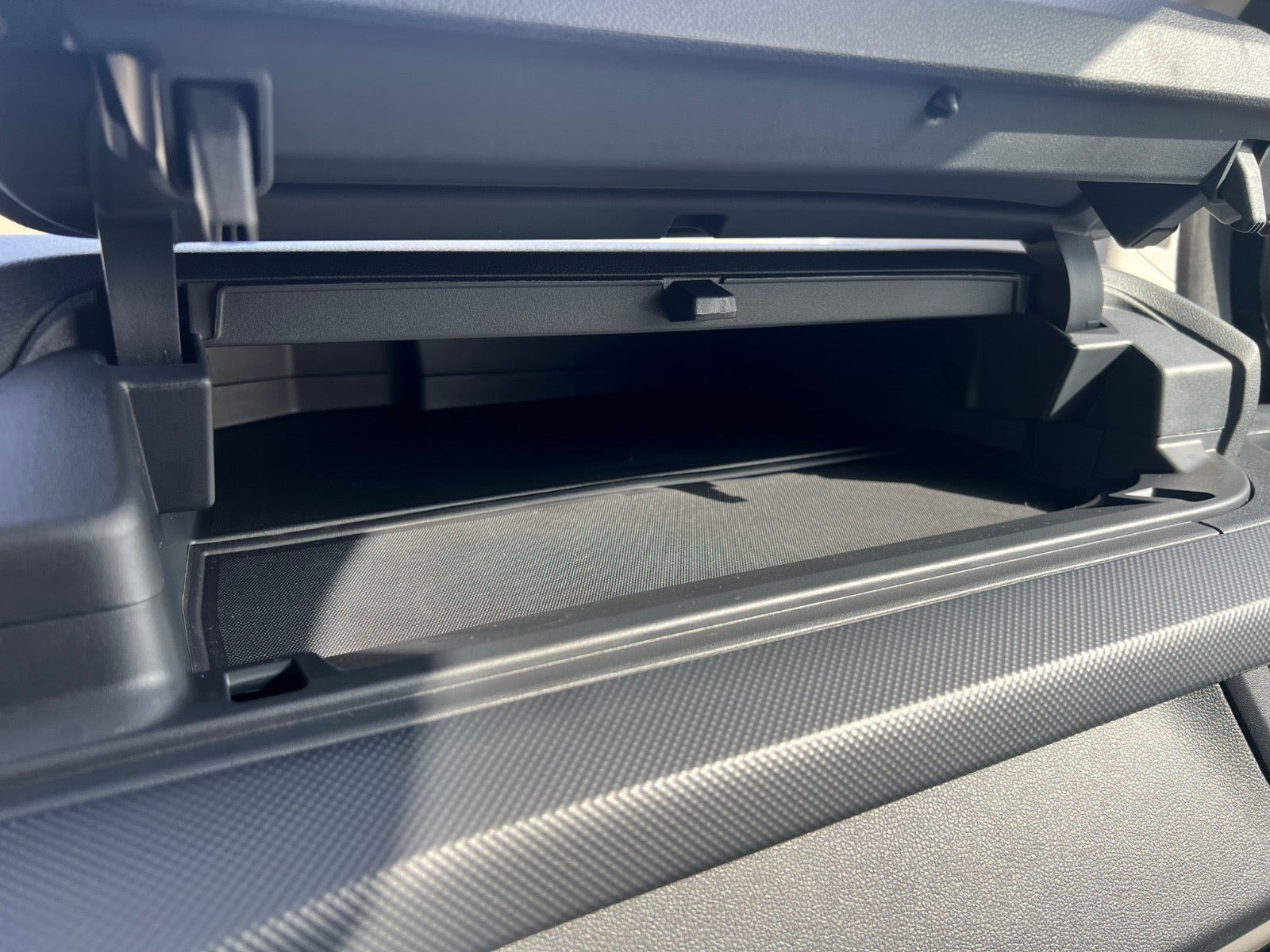 Sort Ford E-Transit Custom 340 L2 fra 2026