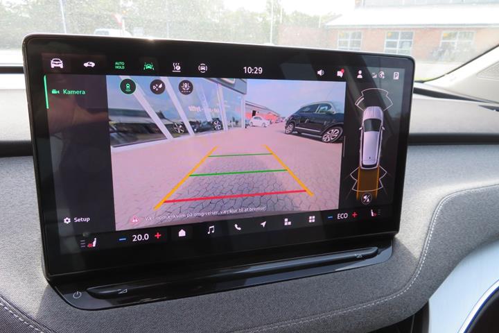 Sort Skoda Enyaq fra 2025