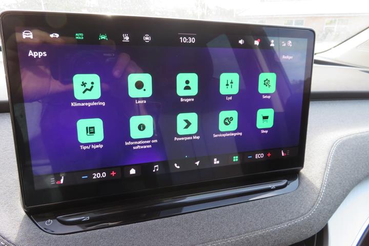 Sort Skoda Enyaq fra 2025