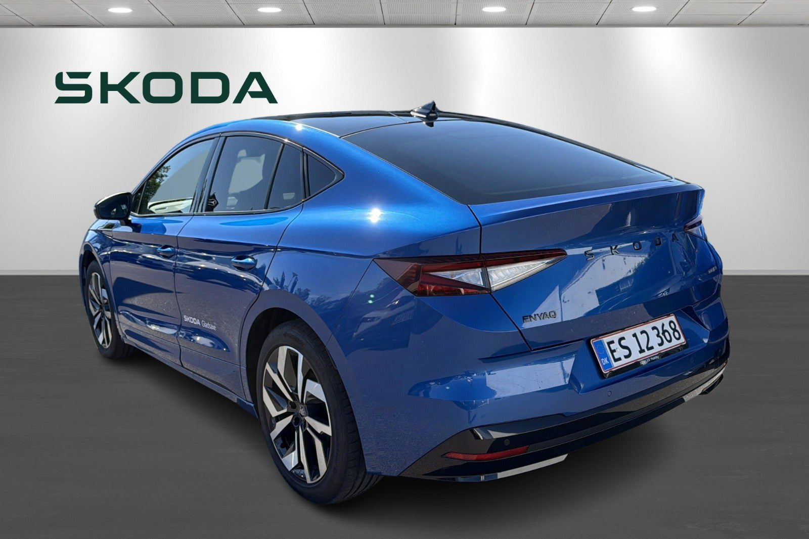Blå Skoda Enyaq fra 2026