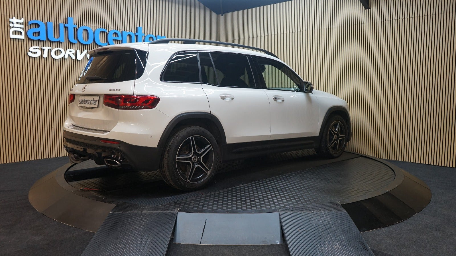 Hvid Mercedes GLB220 d fra 2020