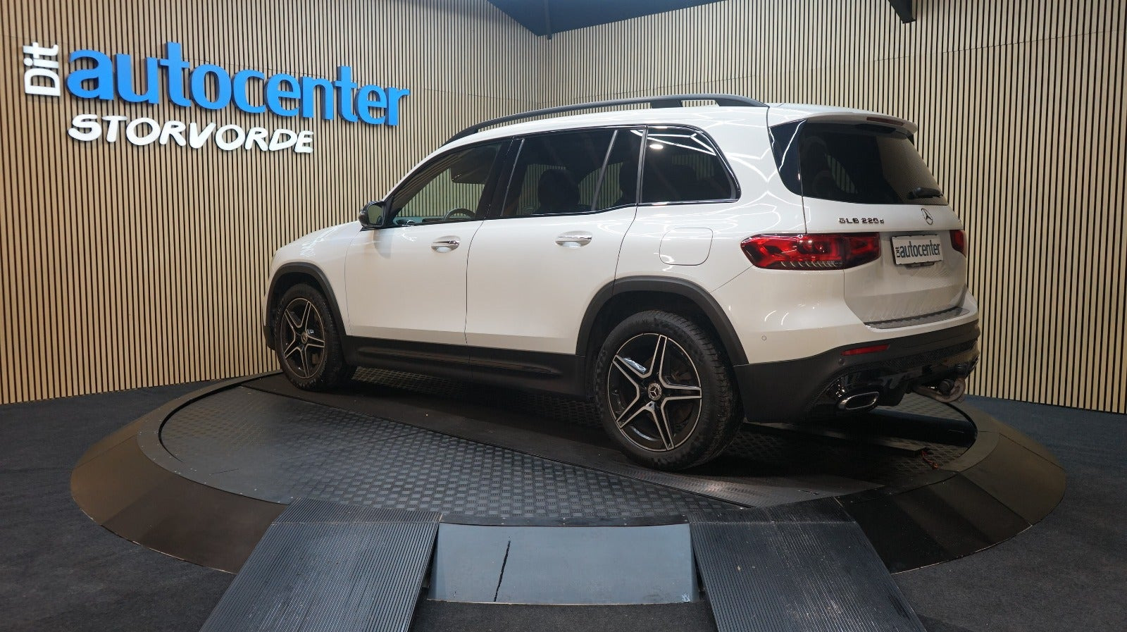 Hvid Mercedes GLB220 d fra 2020