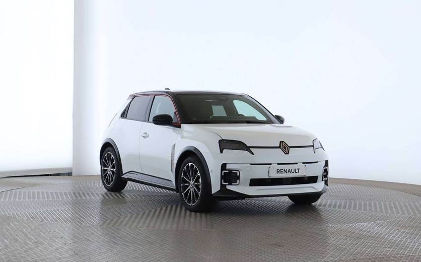 Renault 5 E-Tech 52 Iconic