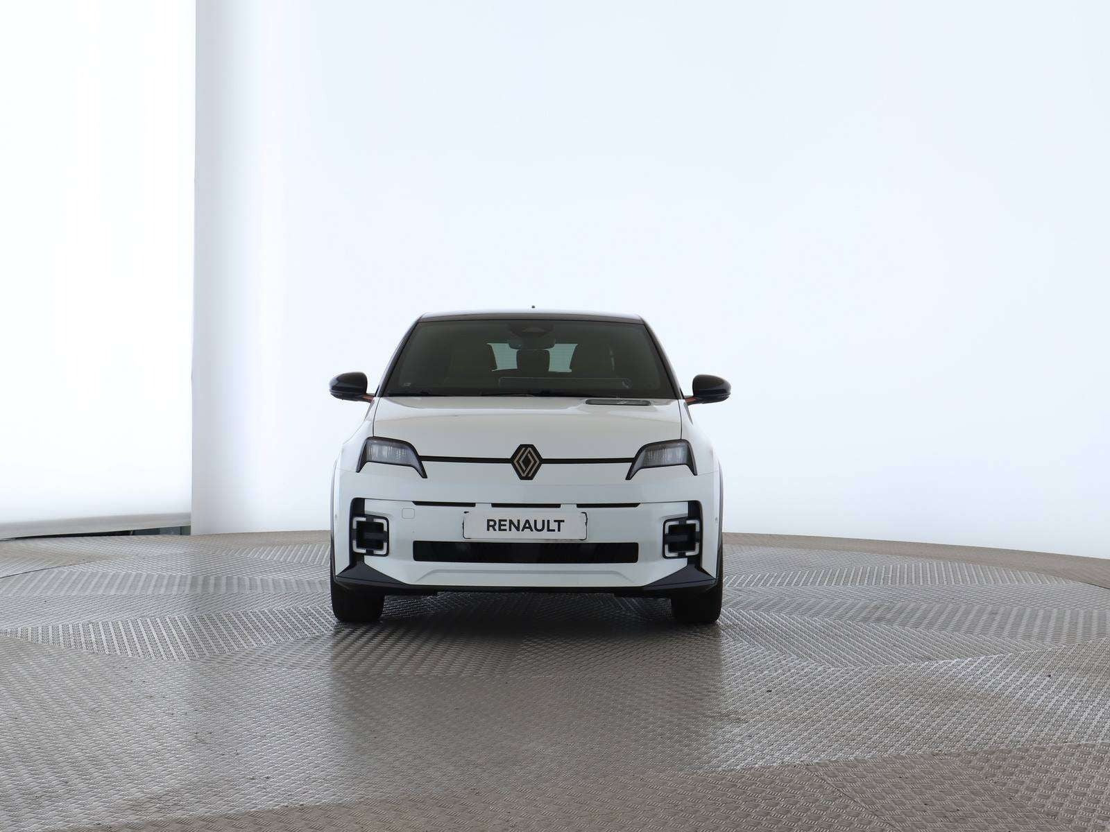 Hvid Renault 5 E-Tech fra 2025