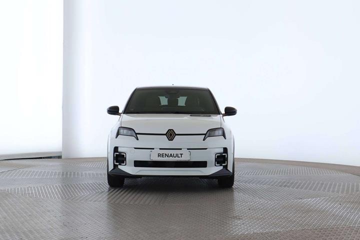 Hvid Renault 5 E-Tech fra 2025