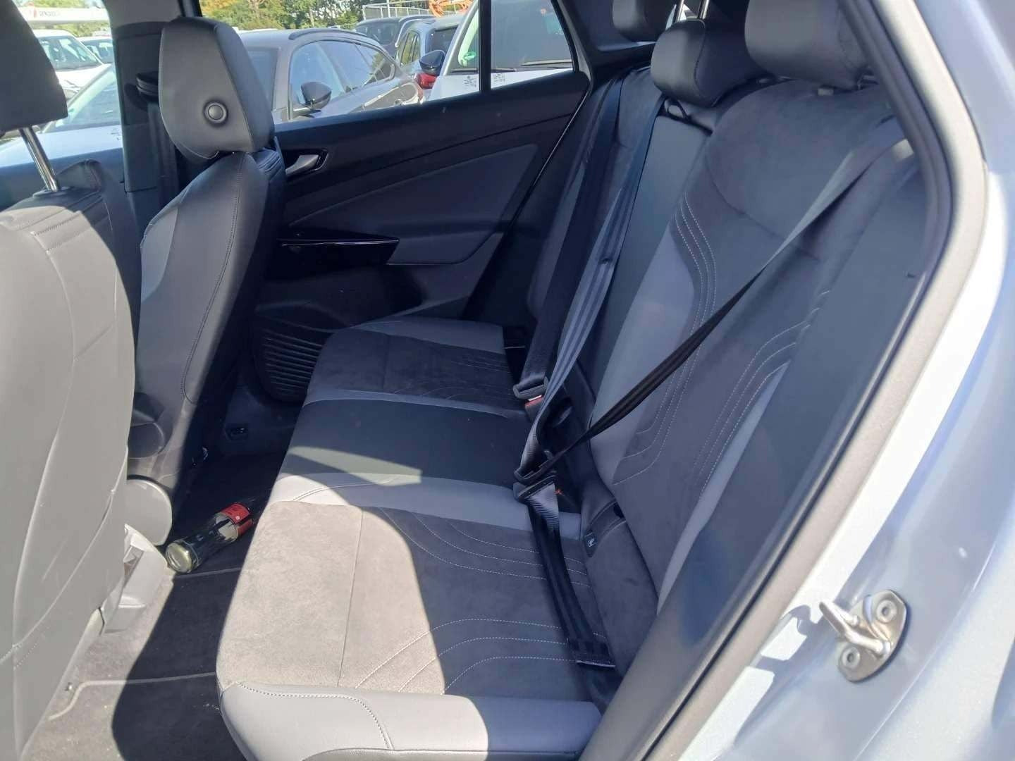 Sølv VW ID.4 fra 2024