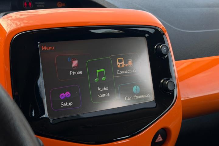 Grå Citroën C1 fra 2016