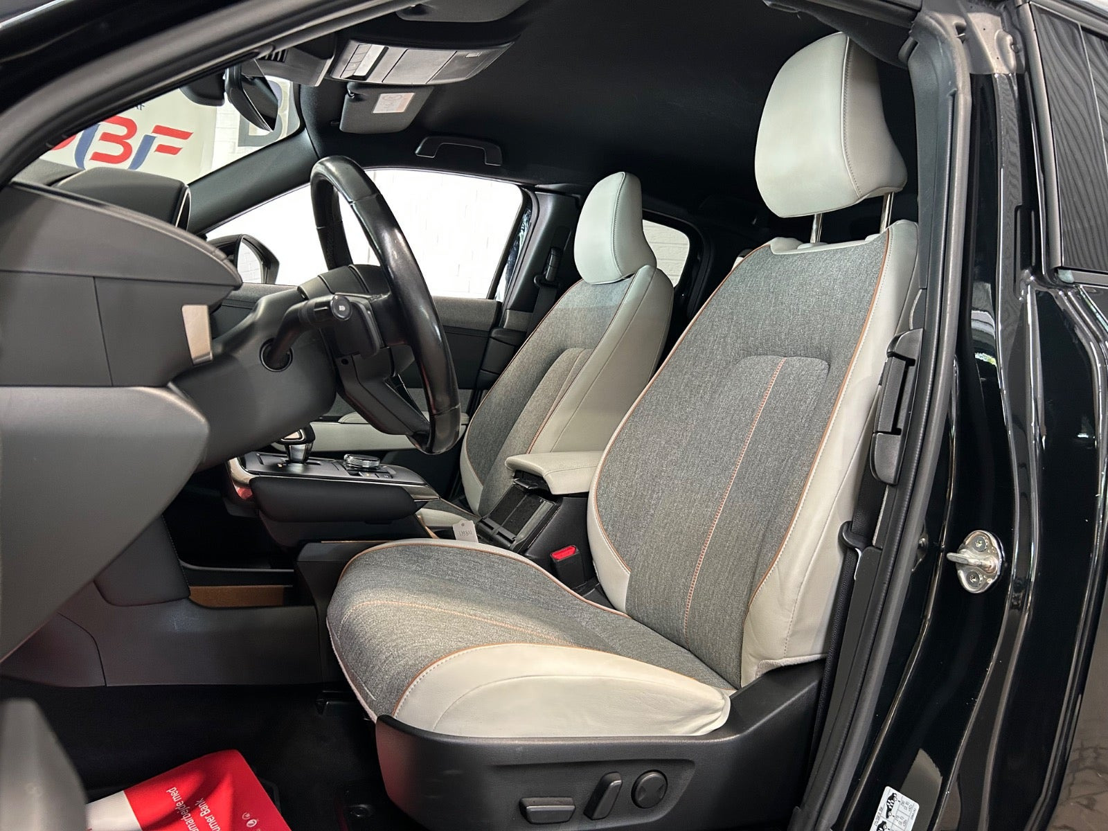 Sort Mazda MX-30 fra 2021