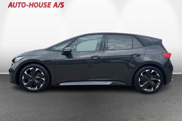 Grå Cupra Born fra 2023