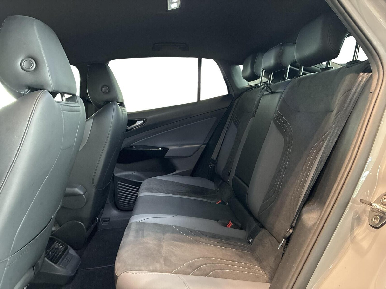 Sort VW ID.5 fra 2024
