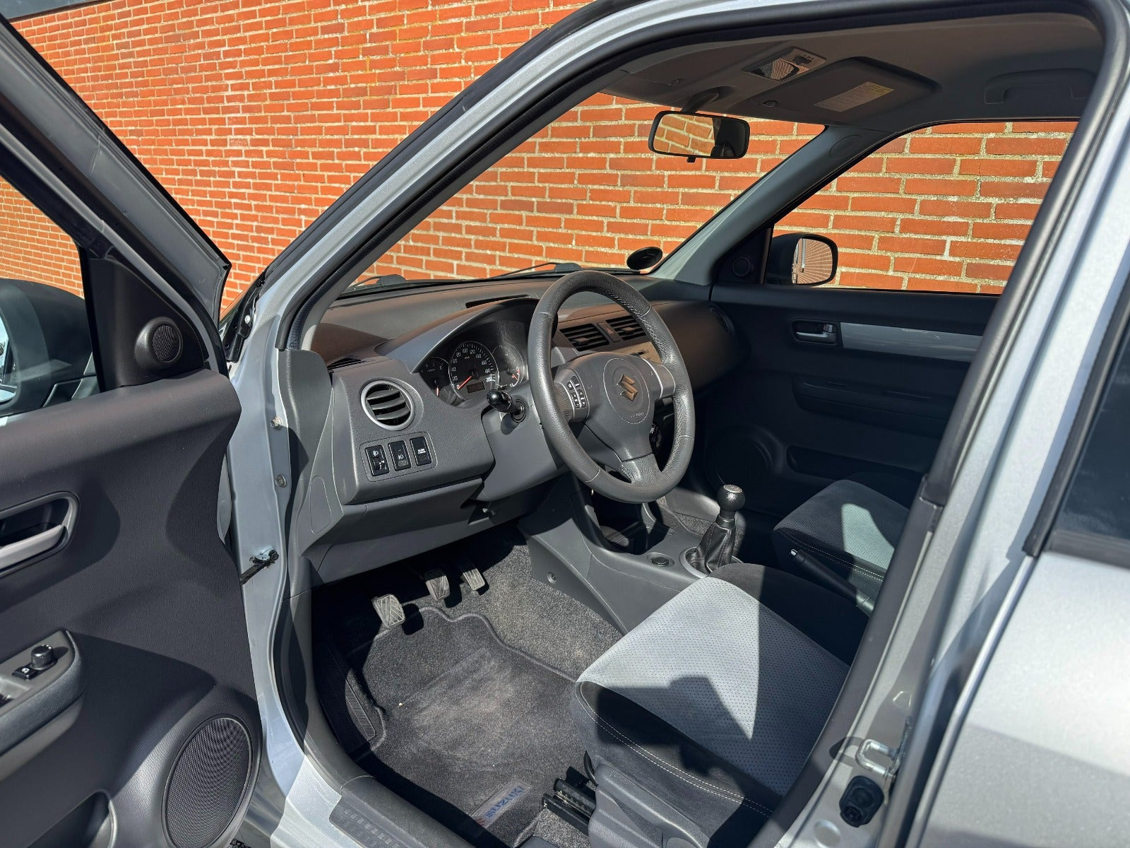 undefined Suzuki Swift fra 2011