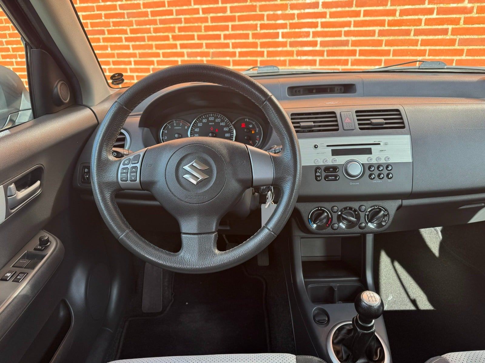undefined Suzuki Swift fra 2011