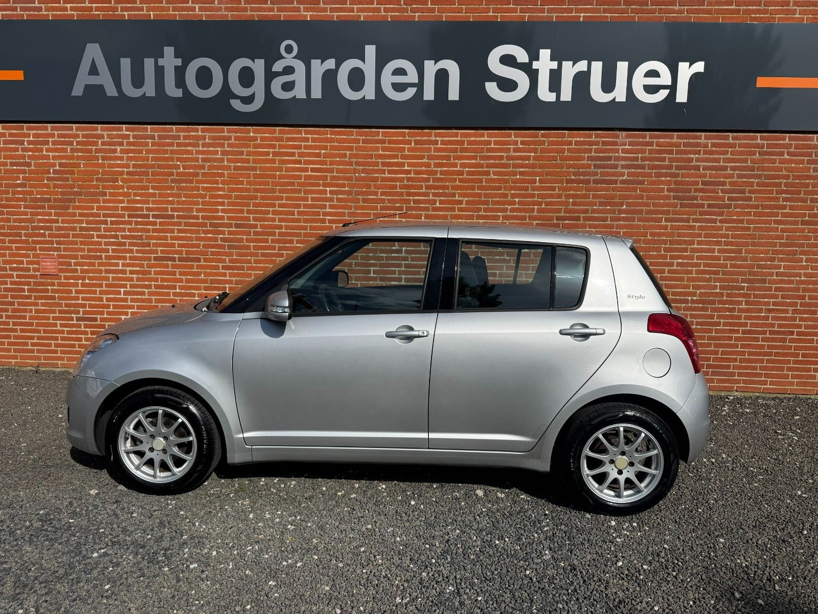 undefined Suzuki Swift fra 2011