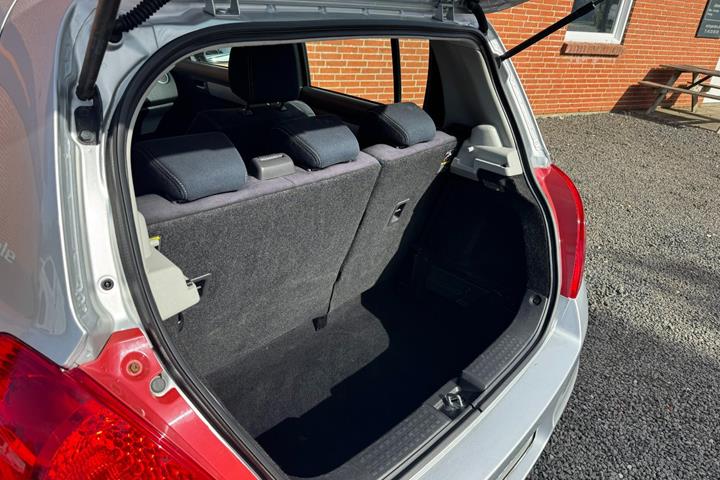 undefined Suzuki Swift fra 2011