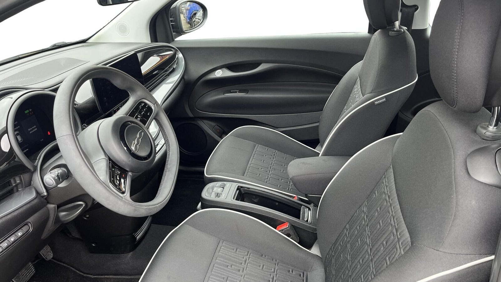 Sort Fiat 500e fra 2024