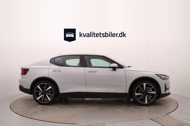 Sølv Polestar 2 fra 2023