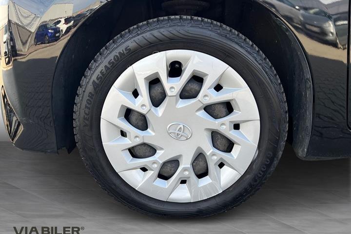 Sort Toyota Aygo fra 2020