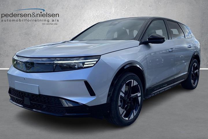 Sølv Opel Grandland fra 2026