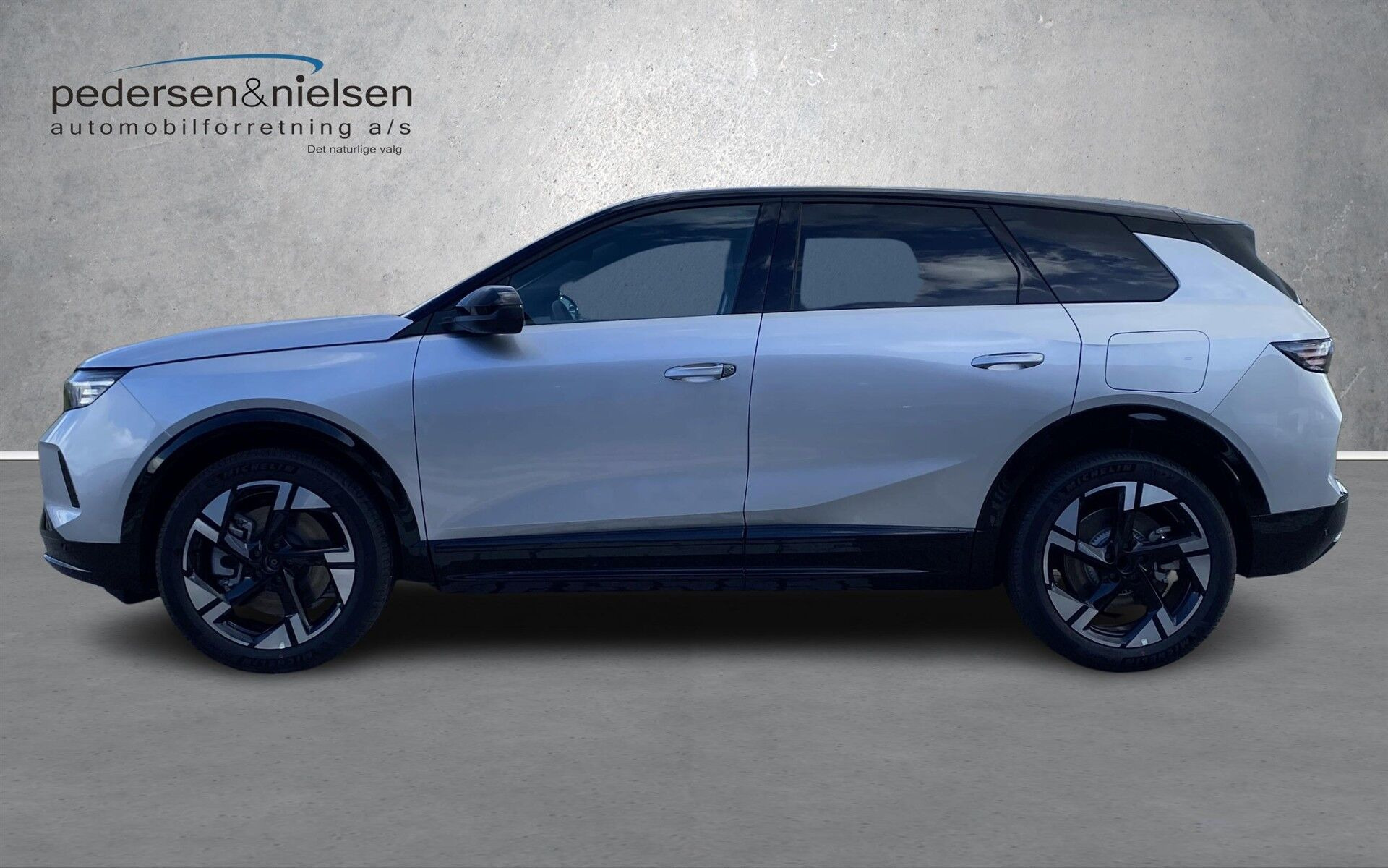 Sølv Opel Grandland fra 2026