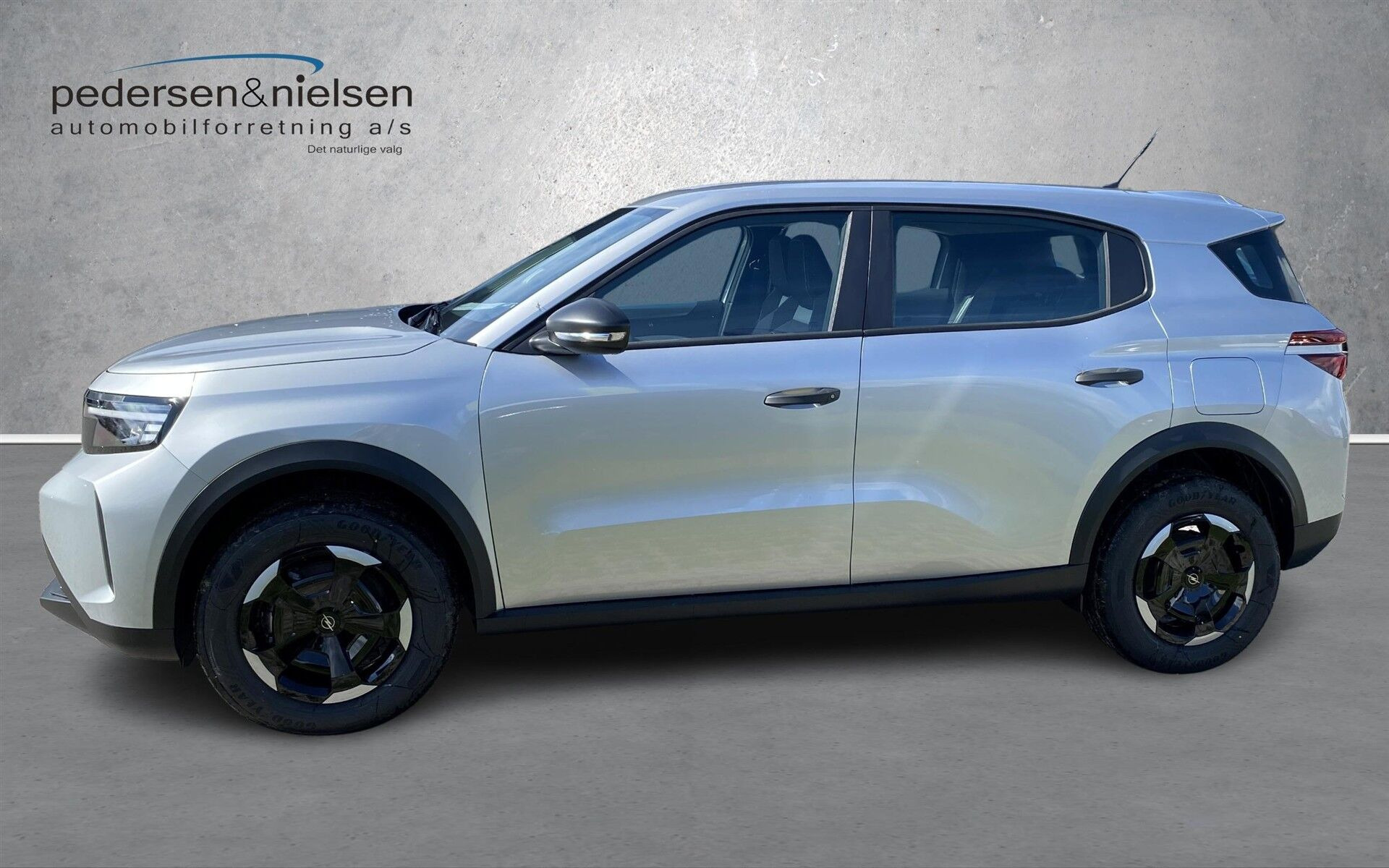 Sølv Opel Frontera fra 2026