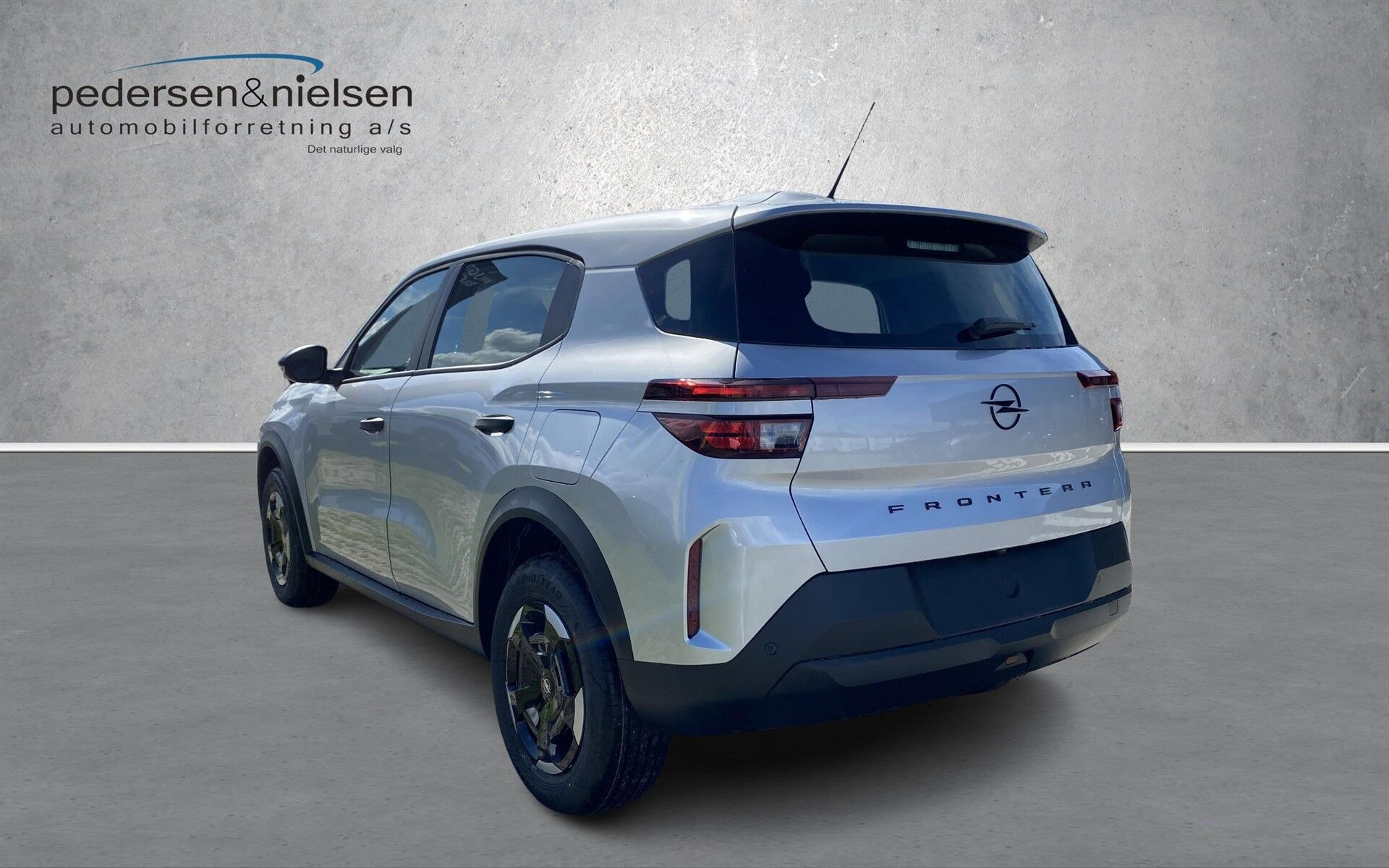 Sølv Opel Frontera fra 2026